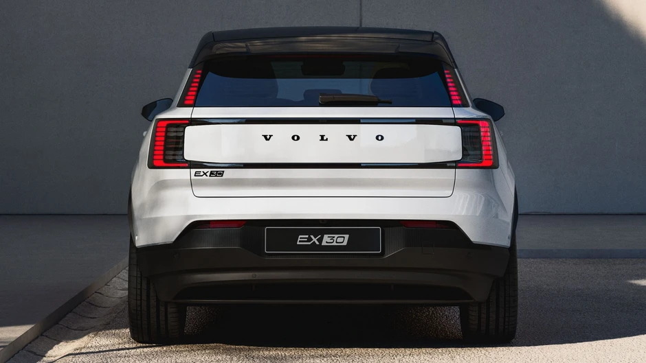 Xe điện Volvo EX30 cháy