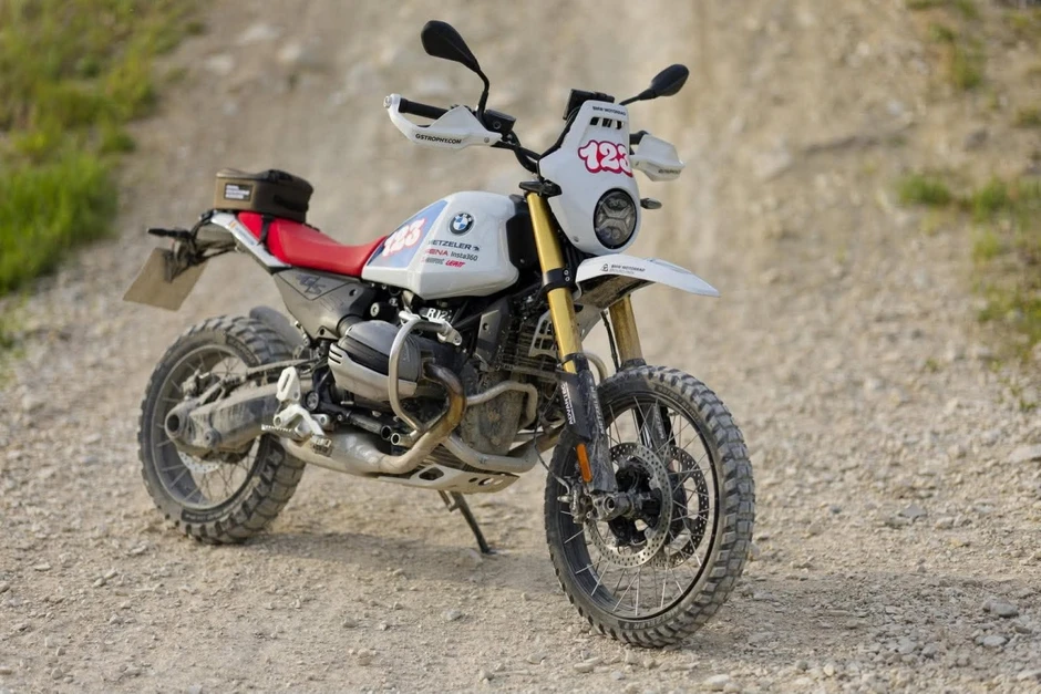 BMW R 12 G/S Competition chính thức ra mắt, sẵn sàng chinh phục GS Trophy 2026 BMW R 12 G/S Competition chính thức ra mắt, sẵn sàng chinh phục GS Trophy 2026