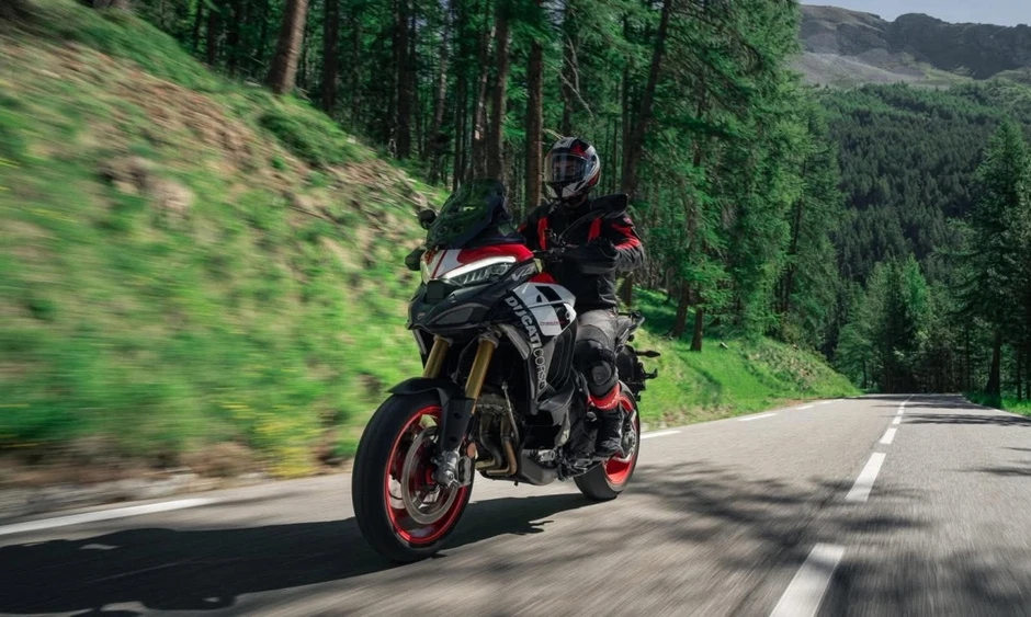 Chi tiết Ducati Multistrada V4 Pikes Peak 2027 mang phong cách MotoGP Chi tiết Ducati Multistrada V4 Pikes Peak 2027 mang phong cách MotoGP