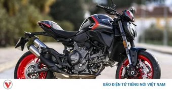 Ducati Monster 2026 thêm màu Sport Livery, lần đầu có cruise control