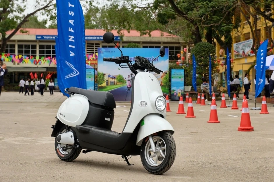Dưới 30 triệu đồng, người Việt có thể mua mẫu xe máy điện nào? Dưới 30 triệu đồng, người Việt có thể mua mẫu xe máy điện nào?