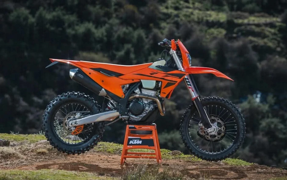 KTM vướng bê bối bán xe máy trái phép, xe đua “đội lốt” xe đường phố KTM vướng bê bối bán xe máy trái phép, xe đua “đội lốt” xe đường phố