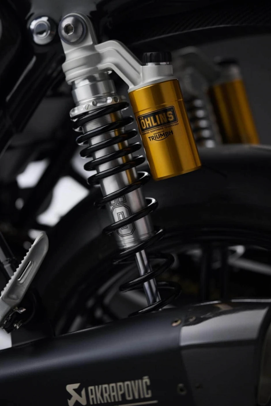 Mô tô Triumph Speed Twin 1200 TFC 2027 giới hạn 750 chiếc, động cơ 1.200 cc