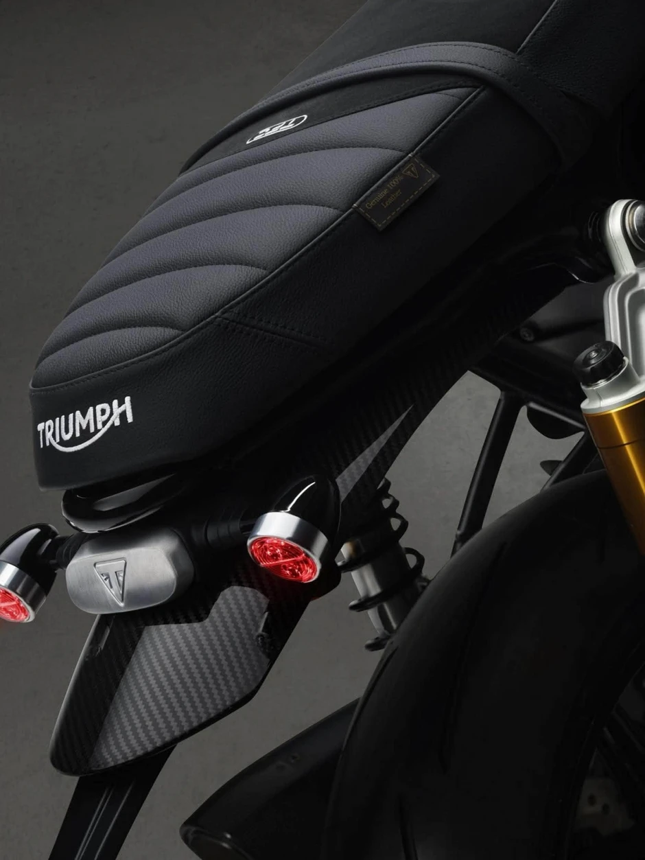 Mô tô Triumph Speed Twin 1200 TFC 2027 giới hạn 750 chiếc, động cơ 1.200 cc