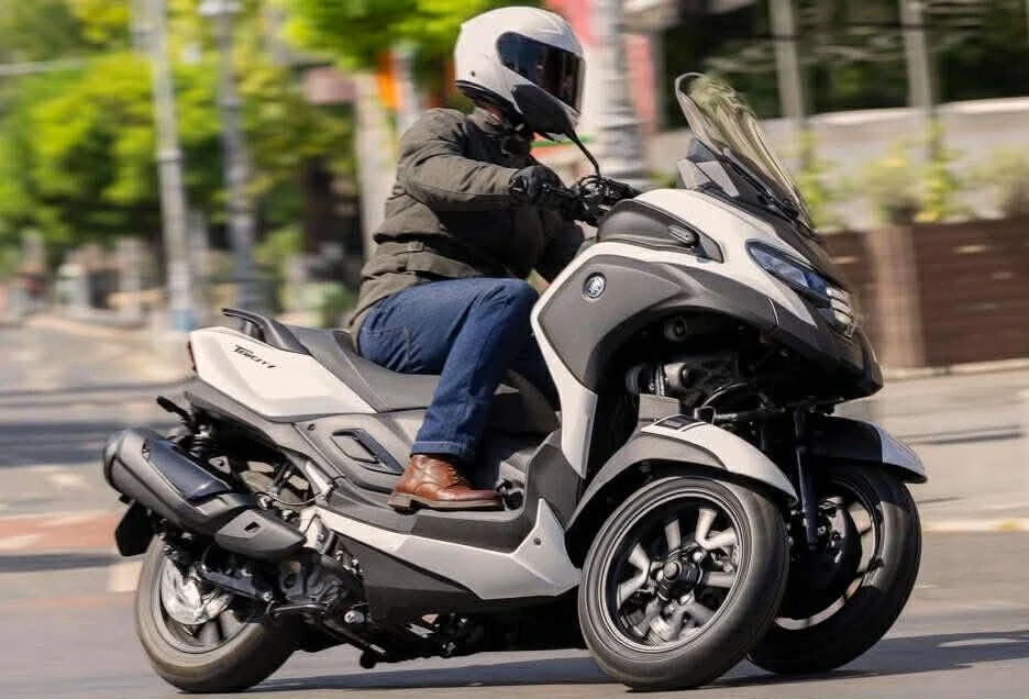 Xe tay ga 3 bánh Yamaha Tricity 300 2026 ra mắt, giá hơn 300 triệu đồng Xe tay ga 3 bánh Yamaha Tricity 300 2026 ra mắt, giá hơn 300 triệu đồng