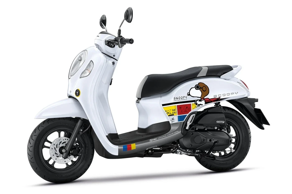 Xe tay ga Honda Scoopy phiên bản chó bông Cinnamoroll hơn 1.800 USD Xe tay ga Honda Scoopy phiên bản chó bông Cinnamoroll hơn 1.800 USD