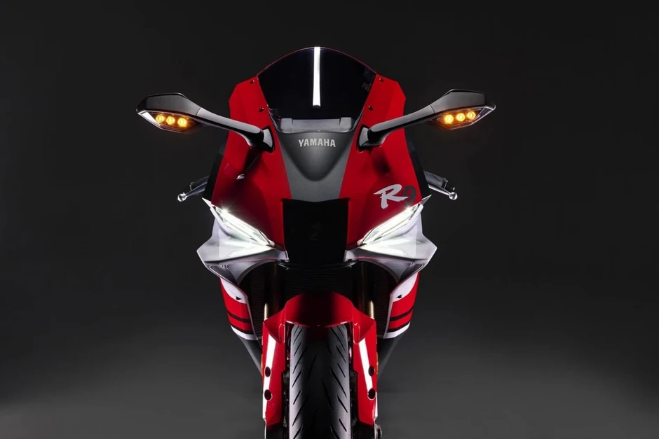 Yamaha YZF-R9 hé lộ ngày ra mắt: Sức mạnh 119 mã lực, giá dự kiến 480 triệu đồng Yamaha YZF-R9 hé lộ ngày ra mắt: Sức mạnh 119 mã lực, giá dự kiến 480 triệu đồng