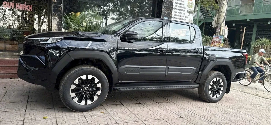 Chủ xe bán tải ồ ạt bán 'cắt lỗ', nhiều chiếc chỉ chạy vài trăm km Chủ xe bán tải ồ ạt bán 'cắt lỗ', nhiều chiếc chỉ chạy vài trăm km