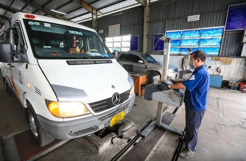 Quy chuẩn khí thải áp dụng từ 1.3.2026: 'Án tử' cho xe sản xuất trước 1999? Quy chuẩn khí thải áp dụng từ 1.3.2026: 'Án tử' cho xe sản xuất trước 1999?