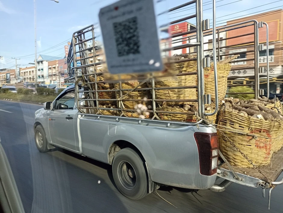 Sử dụng xe bán tải: Khác biệt giữa người Thái và người Việt Sử dụng xe bán tải: Khác biệt giữa người Thái và người Việt