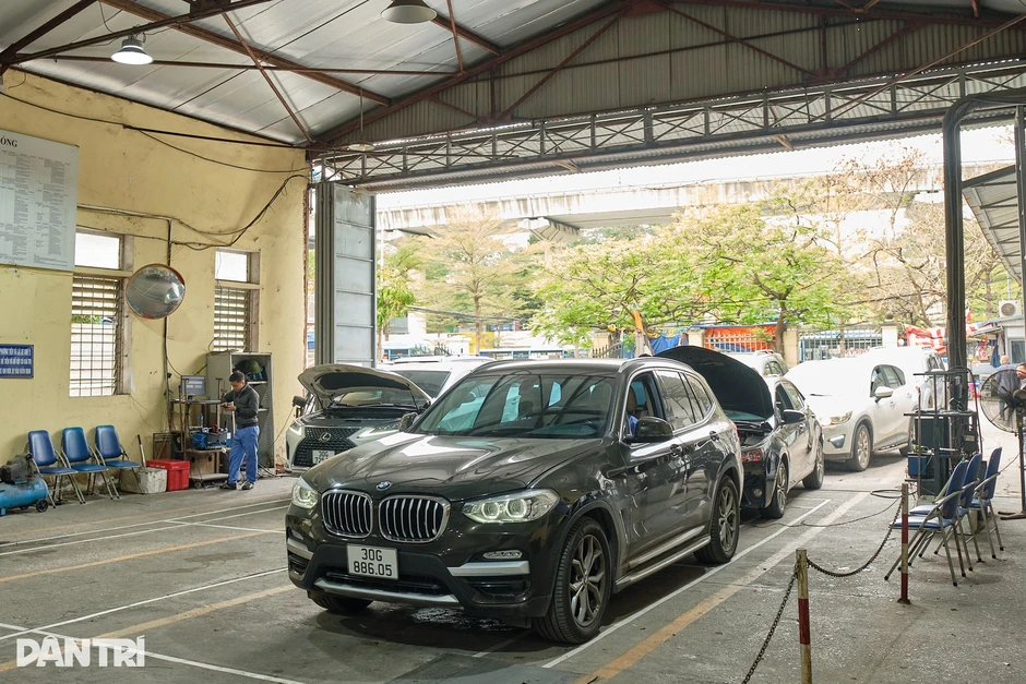 "Lo lắng của các chủ xe động cơ dầu khi đi đăng kiểm hoàn toàn có cơ sở" "Lo lắng của các chủ xe động cơ dầu khi đi đăng kiểm hoàn toàn có cơ sở"