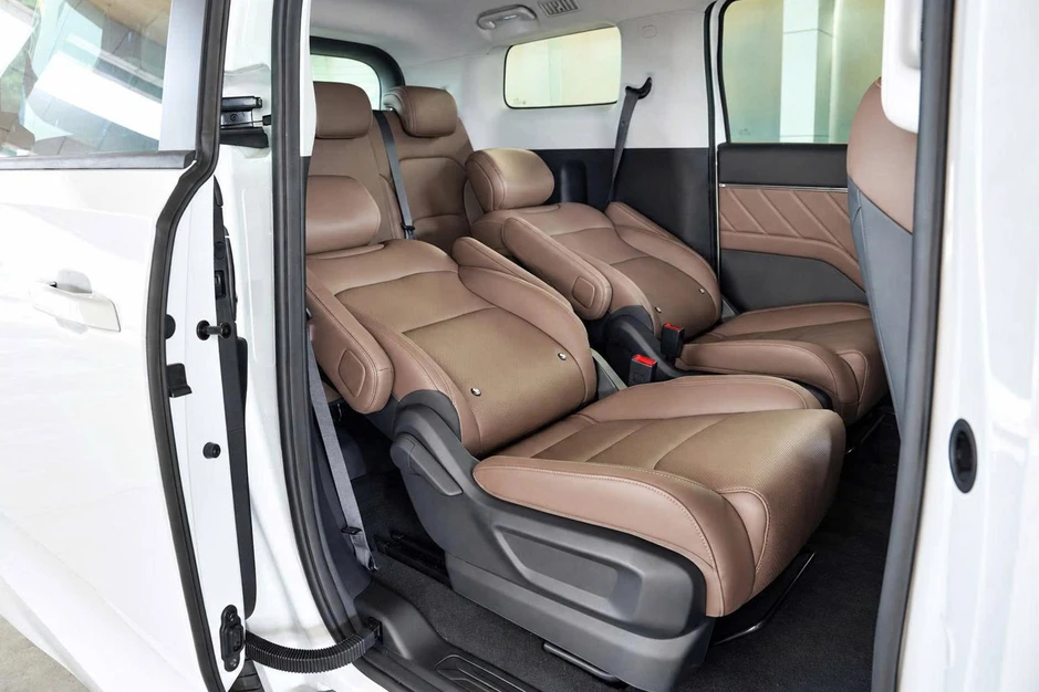 6 xe Trung Quốc mới sắp ồ ạt ra mắt Việt Nam: Phần lớn là xe điện hóa, đa dạng phân khúc từ mini, sedan, SUV đến MPV 6 xe Trung Quốc mới sắp ồ ạt ra mắt Việt Nam: Phần lớn là xe điện hóa, đa dạng phân khúc từ mini, sedan, SUV đến MPV