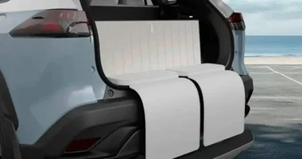 Bản độ Toyota Corolla Cross giống xe Rolls-Royce