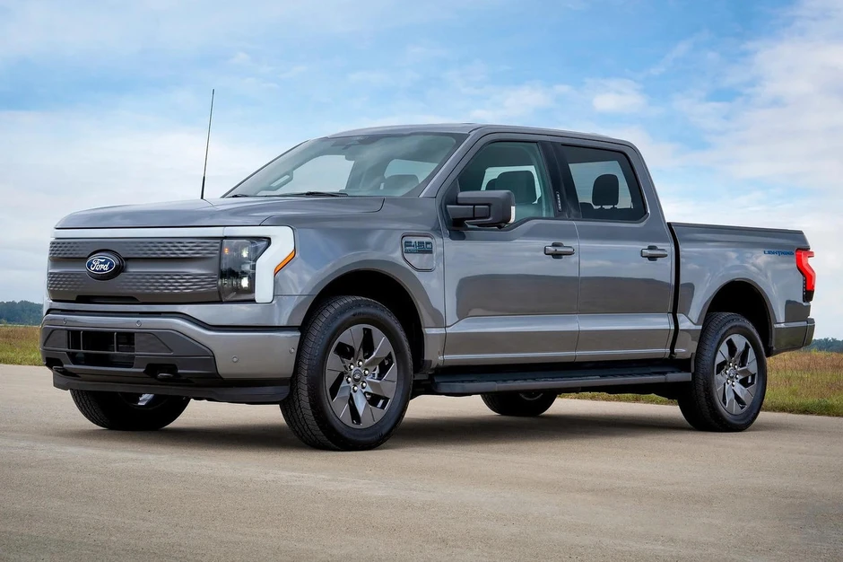 Bán tải điện nổi tiếng của Ford bị thay thế Bán tải điện nổi tiếng của Ford bị thay thế