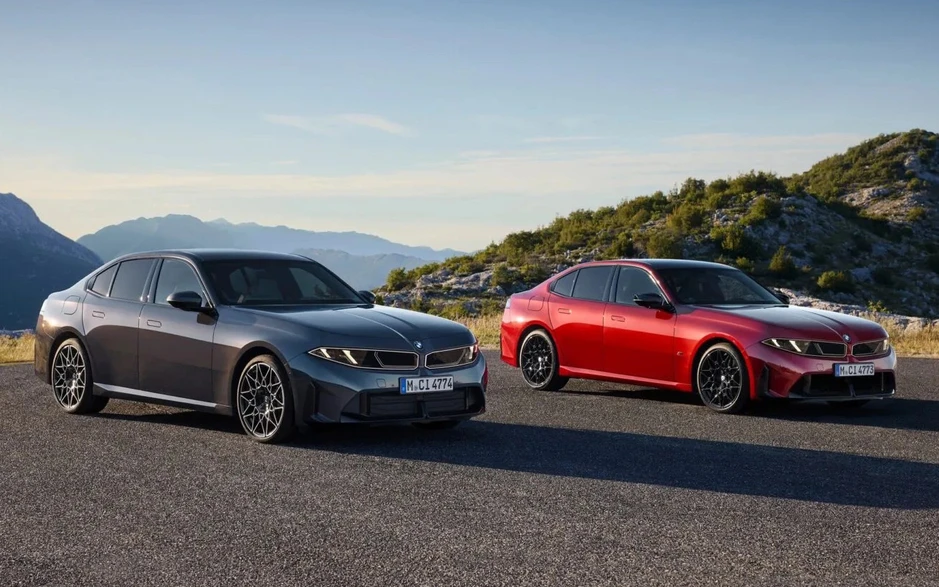 BMW 3 Series thế hệ mới ra mắt: Thiết kế giống hệt xe điện nhưng khác nền tảng, cặp màn hình siêu lớn, có thể biến từ AWD thành cầu sau BMW 3 Series thế hệ mới ra mắt: Thiết kế giống hệt xe điện nhưng khác nền tảng, cặp màn hình siêu lớn, có thể biến từ AWD thành cầu sau