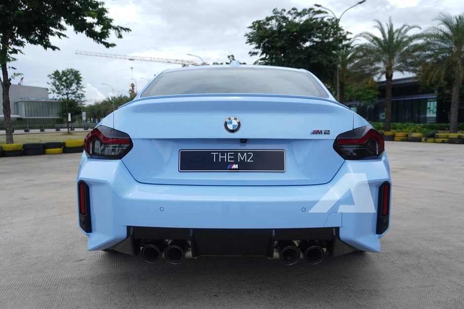 BMW M2 2026 ra mắt tại Việt Nam với sức mạnh 480 mã lực và tùy chọn số sàn BMW M2 2026 ra mắt tại Việt Nam với sức mạnh 480 mã lực và tùy chọn số sàn