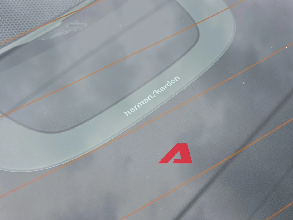 BMW M4 ra mắt Việt Nam với động cơ mạnh mẽ và thiết kế thể thao BMW M4 ra mắt Việt Nam với động cơ mạnh mẽ và thiết kế thể thao
