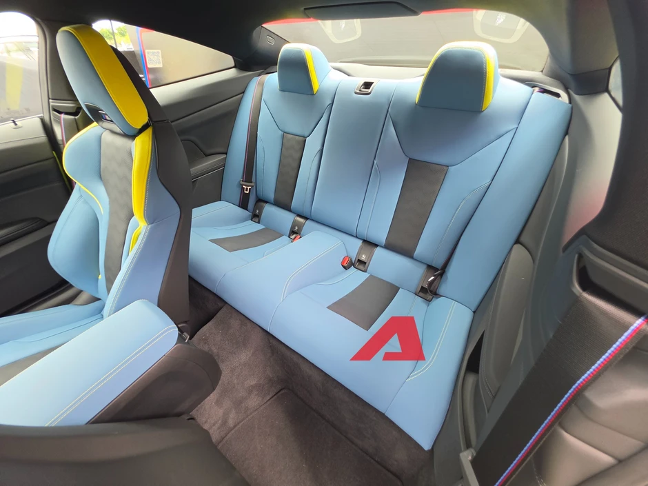 BMW M4 ra mắt Việt Nam với động cơ mạnh mẽ và thiết kế thể thao BMW M4 ra mắt Việt Nam với động cơ mạnh mẽ và thiết kế thể thao