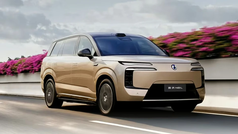 BYD có SUV mới giá quy đổi từ hơn 1,1 tỷ đồng: Đầy điện chạy gần 1.000km, sạc 10-97% chỉ trong 9 phút, phần cứng khủng hỗ trợ tự lái BYD có SUV mới giá quy đổi từ hơn 1,1 tỷ đồng: Đầy điện chạy gần 1.000km, sạc 10-97% chỉ trong 9 phút, phần cứng khủng hỗ trợ tự lái