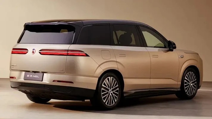 BYD có SUV mới giá quy đổi từ hơn 1,1 tỷ đồng: Đầy điện chạy gần 1.000km, sạc 10-97% chỉ trong 9 phút, phần cứng khủng hỗ trợ tự lái BYD có SUV mới giá quy đổi từ hơn 1,1 tỷ đồng: Đầy điện chạy gần 1.000km, sạc 10-97% chỉ trong 9 phút, phần cứng khủng hỗ trợ tự lái