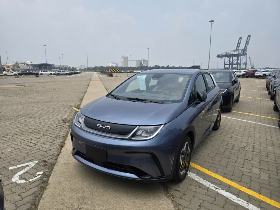 BYD Dolphin 2026 chuẩn bị ra mắt tại Việt Nam, sẽ cạnh tranh với Geely EX2 BYD Dolphin 2026 chuẩn bị ra mắt tại Việt Nam, sẽ cạnh tranh với Geely EX2