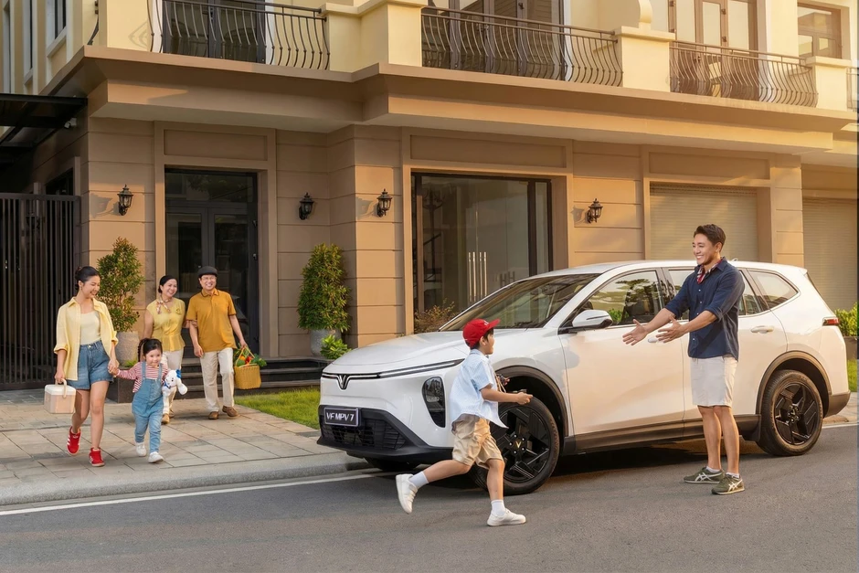Cả nhà đi xa, VF MPV 7 đáp ứng thế nào?