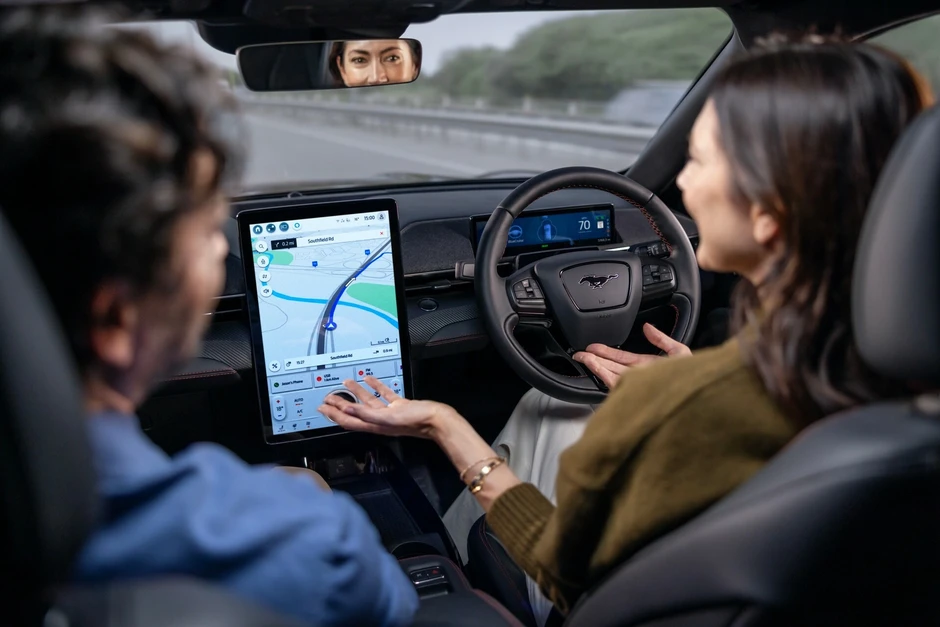 Các công nghệ nào trên ô tô không được người lái yêu thích. Các công nghệ nào trên ô tô không được người lái yêu thích.