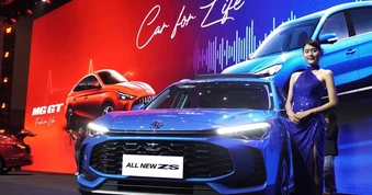 Cận ảnh SUV hybrid mới về Việt Nam cạnh tranh Toyota Yaris Cross