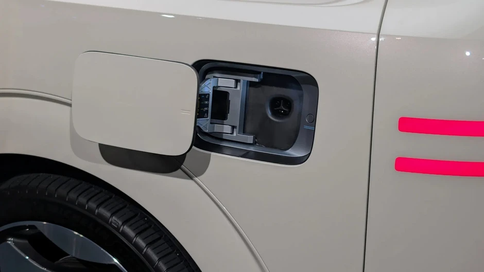 Cận cảnh SUV hạng sang lớn nhất của Hyundai, cạnh tranh BMW X7 Cận cảnh SUV hạng sang lớn nhất của Hyundai, cạnh tranh BMW X7