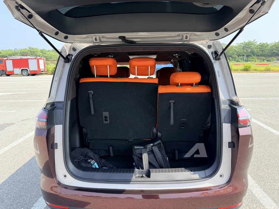 Cận cảnh Wuling Darion vào Việt Nam ngay cuối năm nay: Giá dự kiến từ hơn 700 triệu, chạy tới 500km/sạc, cửa lùa như Carnival Cận cảnh Wuling Darion vào Việt Nam ngay cuối năm nay: Giá dự kiến từ hơn 700 triệu, chạy tới 500km/sạc, cửa lùa như Carnival
