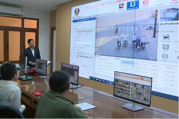 Cảnh sát giao thông sẽ truy vết các phương tiện trong trường hợp sau Cảnh sát giao thông sẽ truy vết các phương tiện trong trường hợp sau