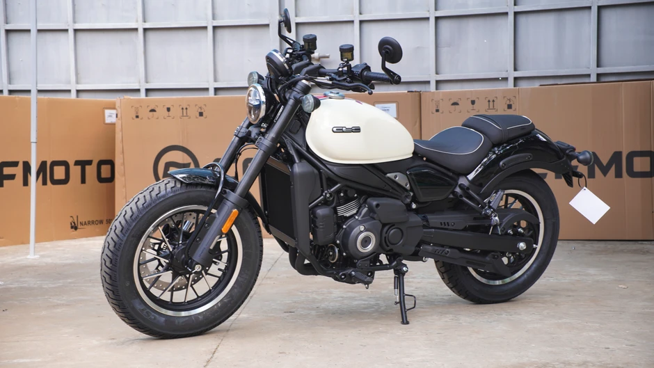 CF Moto 450CL-C mở bán tại Việt Nam: Dáng cruiser hầm hố nhưng chạy như Honda Lead, giá chưa đến 170 triệu