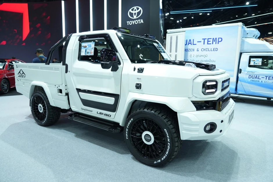 Chiếc Hilux có giá quy đổi chỉ hơn 400 triệu đồng được độ phong cách Brabus