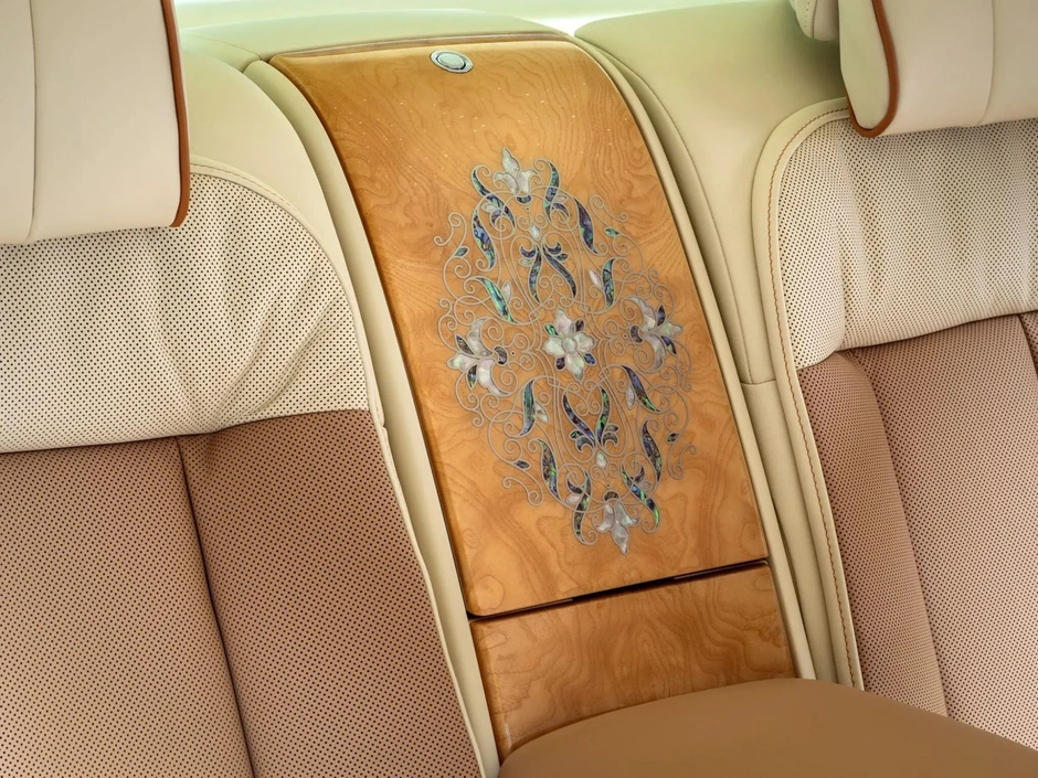 Chiêm ngưỡng Rolls-Royce Phantom Hummingbird độc bản Chiêm ngưỡng Rolls-Royce Phantom Hummingbird độc bản