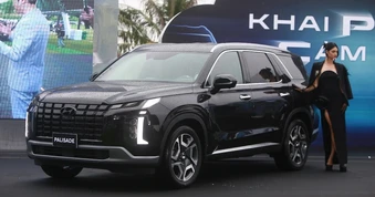 Chọn Hyundai Palisade hay Hyundai Santa Fe với 1,4 tỷ đồng