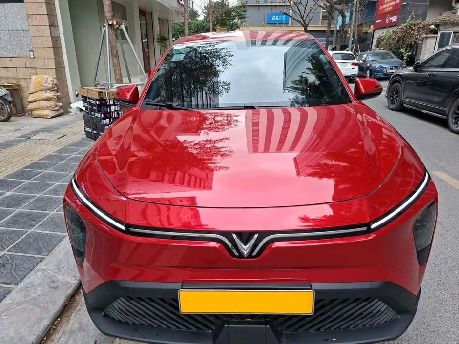 Chủ xe nói về quyết định chọn Limo Green: Chở gia đình ổn, chạy dịch vụ 'ra tiền đều' Chủ xe nói về quyết định chọn Limo Green: Chở gia đình ổn, chạy dịch vụ 'ra tiền đều'