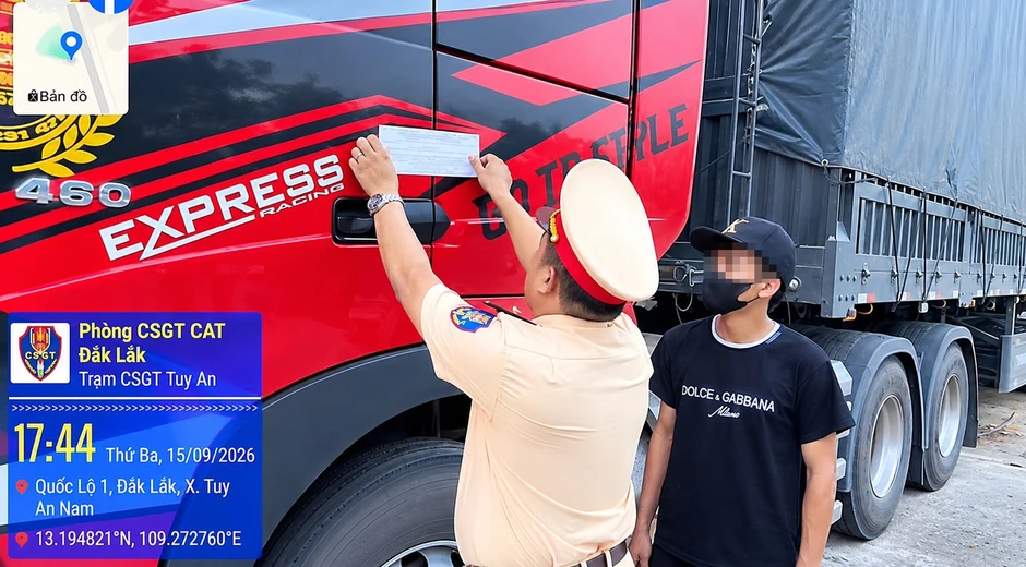Chưa có bằng vẫn lái xe tải kéo rơ moóc chạy quá tốc độ trên Quốc lộ 1 Chưa có bằng vẫn lái xe tải kéo rơ moóc chạy quá tốc độ trên Quốc lộ 1