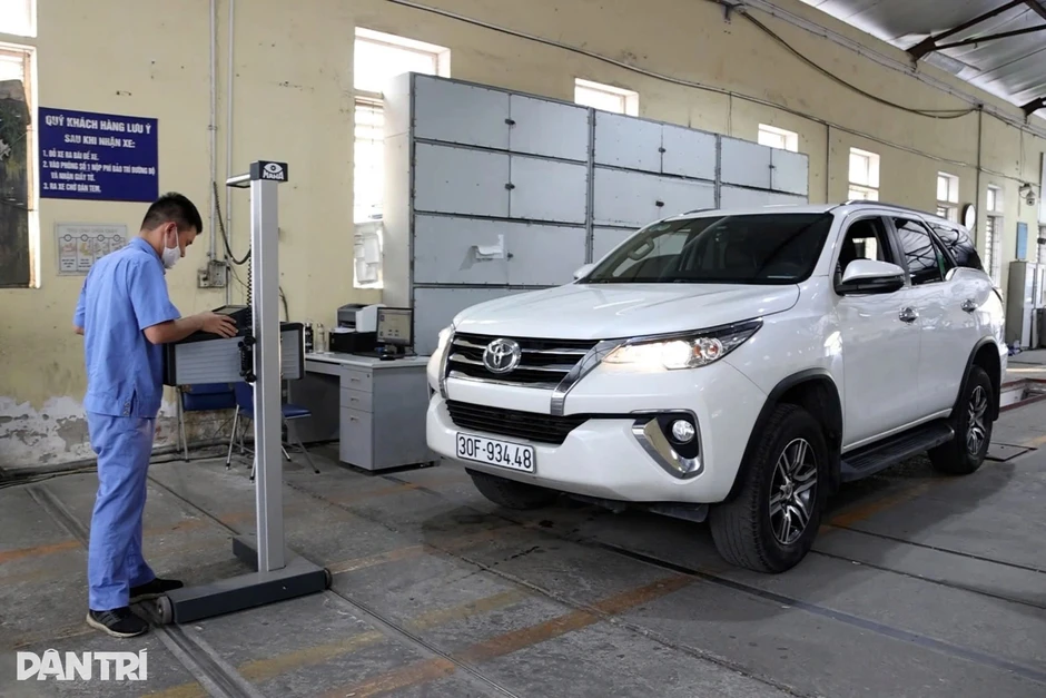 Cơ sở đăng kiểm ghi nhận tín hiệu đáng mừng sau 2 tuần áp dụng quy định mới Cơ sở đăng kiểm ghi nhận tín hiệu đáng mừng sau 2 tuần áp dụng quy định mới