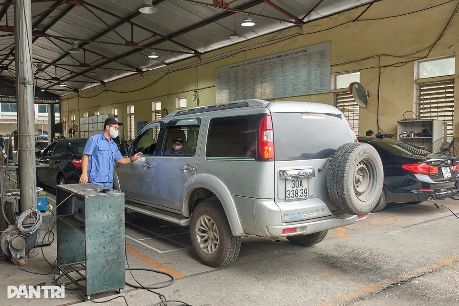 Cơ sở đăng kiểm ghi nhận tín hiệu đáng mừng sau 2 tuần áp dụng quy định mới Cơ sở đăng kiểm ghi nhận tín hiệu đáng mừng sau 2 tuần áp dụng quy định mới