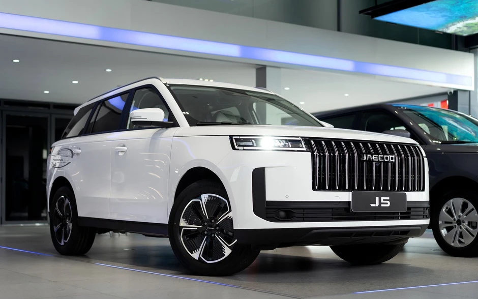 Cuộc đua bình chọn Xe xanh tại CCA 2026 đến hồi gay cấn: J5 SHS-H, Palisade HEV tạo khoảng cách an toàn, VF 8 tạm dẫn đầu nhóm xe điện Cuộc đua bình chọn Xe xanh tại CCA 2026 đến hồi gay cấn: J5 SHS-H, Palisade HEV tạo khoảng cách an toàn, VF 8 tạm dẫn đầu nhóm xe điện