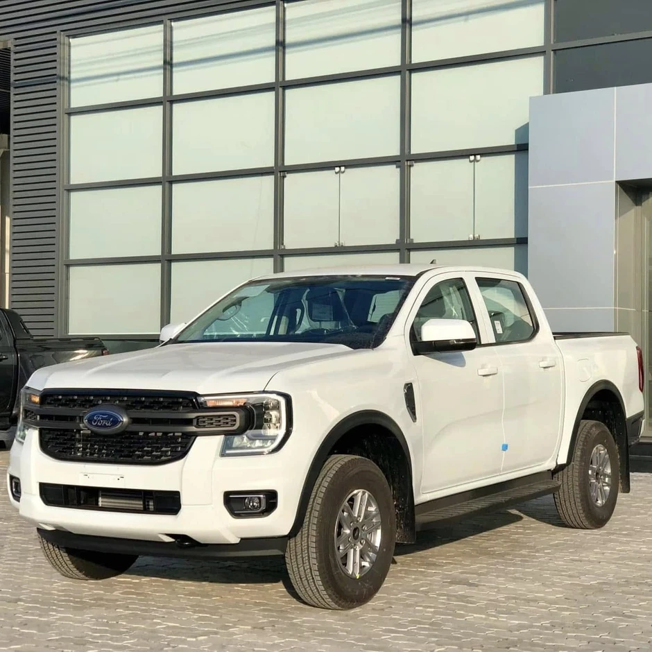 Cuộc đua doanh số bán tải tại Việt Nam lại rộn ràng: Ranger đòi ngôi vương từ Triton, có mẫu tăng 86% nhưng vẫn xếp cuối bảng