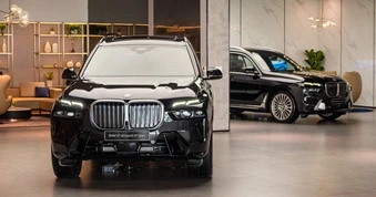 Đại lý đồng loạt xả kho BMW "date cũ", giảm sâu nhất 1,1 tỷ đồng