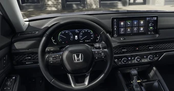 Đại lý ô tô nhập lậu túi khí Honda giả từ Trung Quốc, khai báo là đèn ngủ