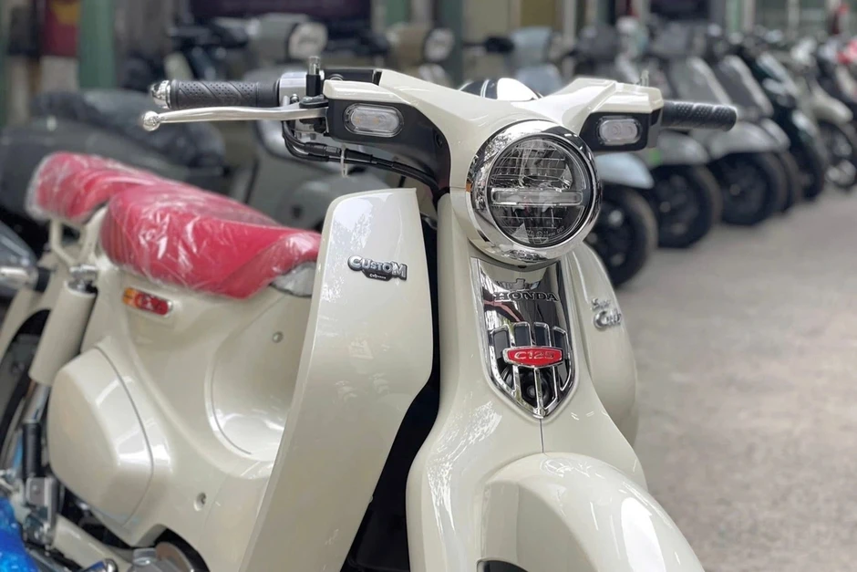 Đại lý tư nhân bán Honda Super Cub C125 chính hãng, giá kênh gần 40 triệu Đại lý tư nhân bán Honda Super Cub C125 chính hãng, giá kênh gần 40 triệu