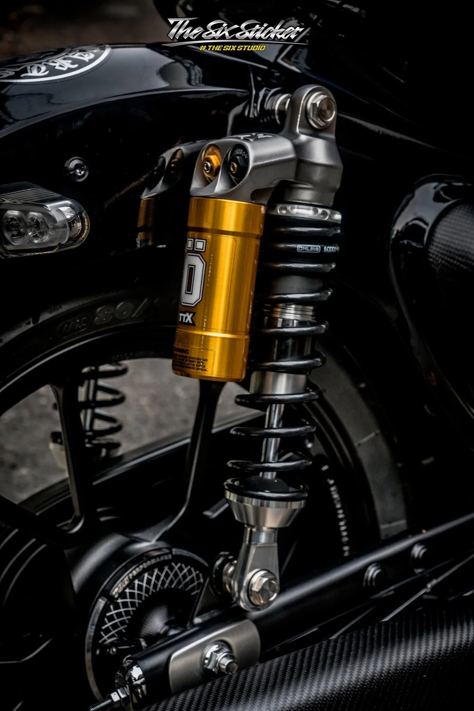 Dân chơi Gia Lai chi 120 triệu độ Honda Cub 125 thành bản đen tuyền huyền bí Dân chơi Gia Lai chi 120 triệu độ Honda Cub 125 thành bản đen tuyền huyền bí