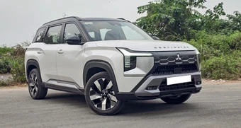 Đang muốn tìm xe gầm cao 7 chỗ, Mitsubishi Destinator có hợp lý?