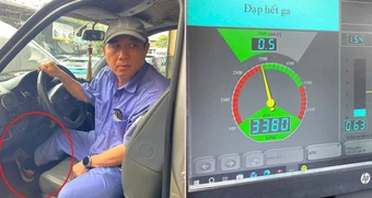'Đạp thốc ga' để đo khí thải xe máy dầu đã được áp dụng một phần nhiều năm qua