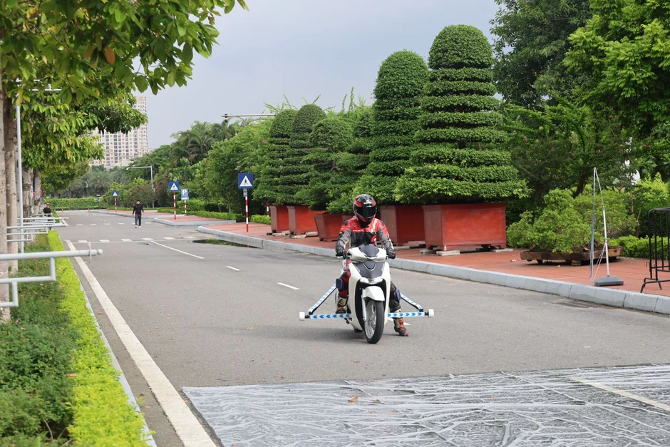 Đặt ABS đúng vai trò trong an toàn của xe máy Đặt ABS đúng vai trò trong an toàn của xe máy