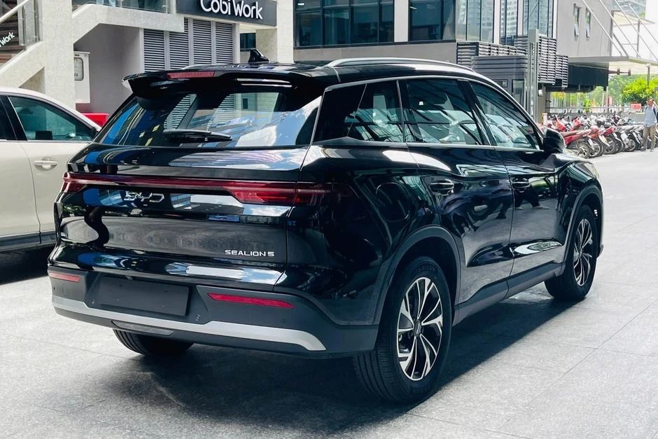 Đấu CX-5, BYD Sealion 5 có thể được chốt giá khởi điểm dưới 700 triệu đồng Đấu CX-5, BYD Sealion 5 có thể được chốt giá khởi điểm dưới 700 triệu đồng