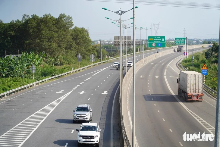 Đề xuất chuyển ga đường sắt tốc độ cao qua Đà Nẵng về gần tuyến ven sông Tuyên Sơn - Túy Loan Đề xuất chuyển ga đường sắt tốc độ cao qua Đà Nẵng về gần tuyến ven sông Tuyên Sơn - Túy Loan